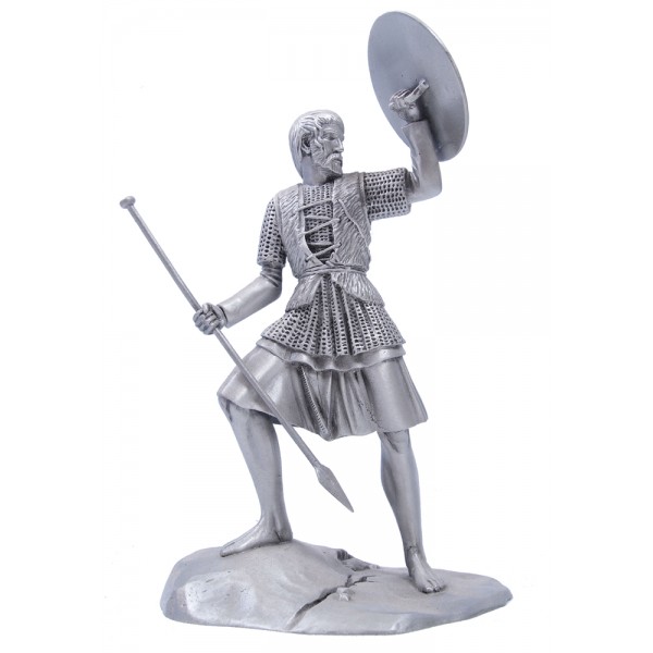 MacInnes%206-600x600